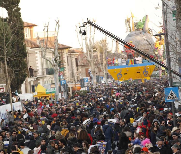 canrevale-di-fano-seconda-sfilata-2020